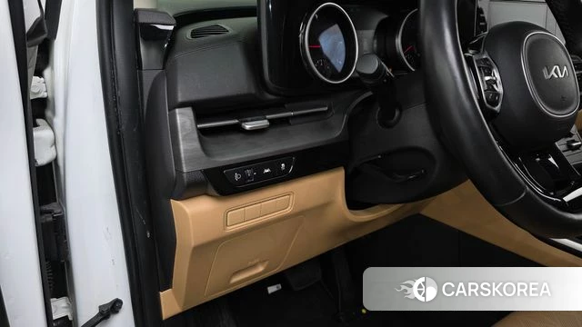 Kia Carnival 4th generation 2023 Белый из Кореи, фото 3