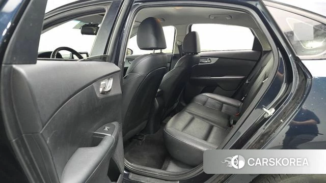 Kia The New K3 2nd generation 2021 Синий из Кореи, фото 3