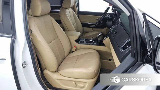 Kia The New Carnival 2018 Белый из Кореи, фото 3