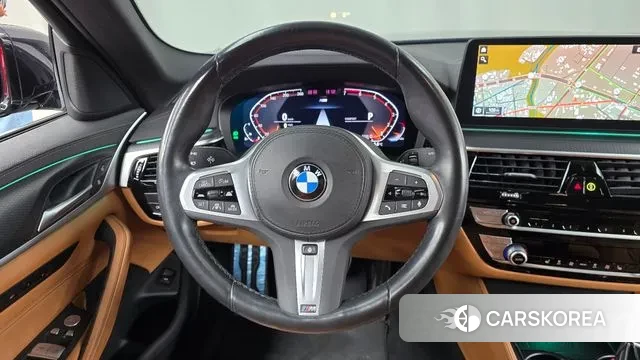 BMW 5 Series (G30) 2023 Черный из Кореи, фото 3