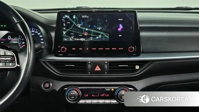 Kia The New K3 2nd generation 2023 Серый из Кореи, фото 3
