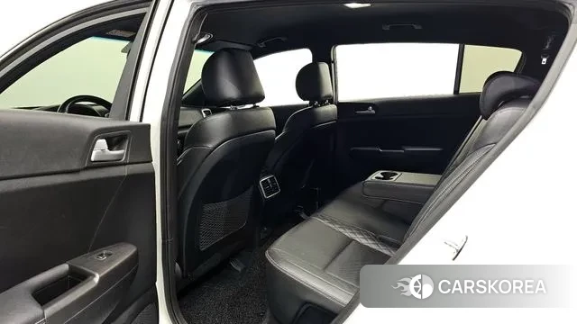 Kia Sportage 4th Generation 2018 Белый из Кореи, фото 3