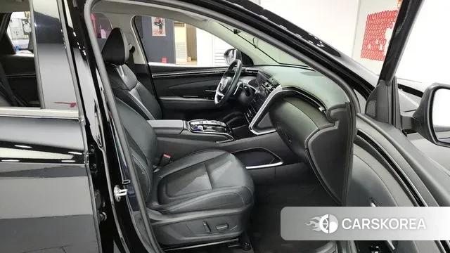 Hyundai Tucson (NX4) 2021 Черный из Кореи, фото 3