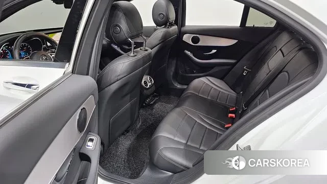 Mercedes-Benz C-Class W205 2021 Белый из Кореи, фото 3