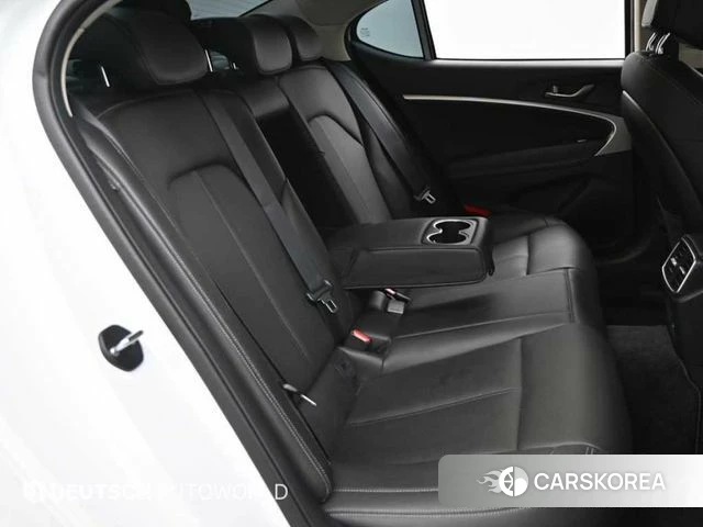 Genesis The New G70 2023 Белый из Кореи, фото 3