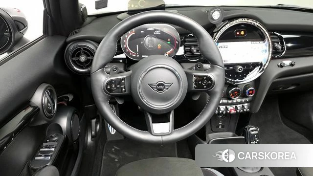 Mini Cooper S Convertible 2023 Зеленый из Кореи, фото 3