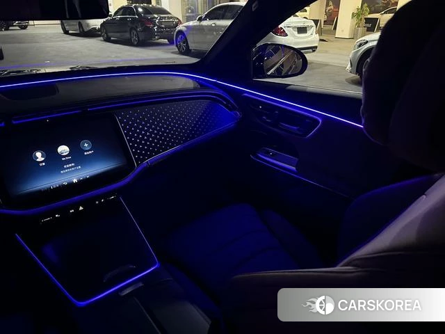 Mercedes-Benz E-class 2024 Черный из Китая, фото 3