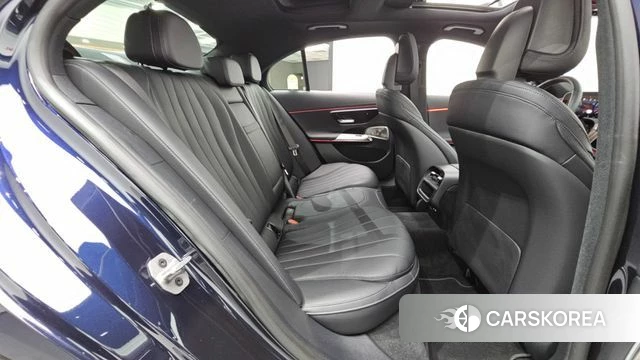 Mercedes-Benz E-Class W214 2024 Синий из Кореи, фото 3