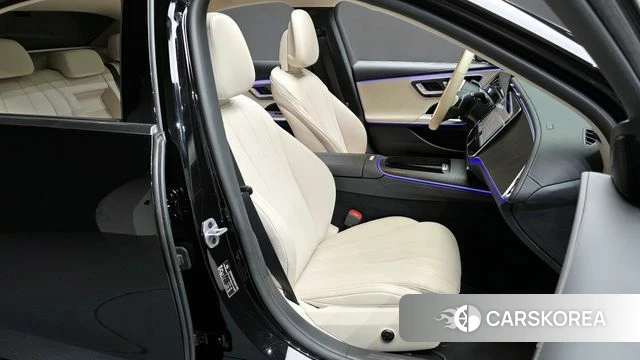 Mercedes-Benz E-Class W214 2025 Черный из Кореи, фото 3