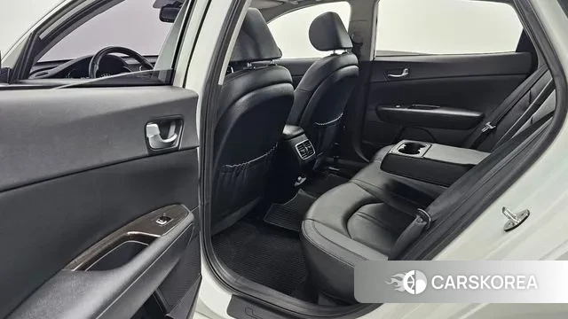 Kia The New K5 2nd generation 2018 Белый из Кореи, фото 3