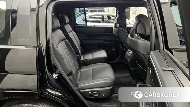 Hyundai Santa Fe (MX5) 2024 Черный из Кореи, фото 3