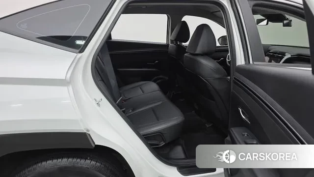 Hyundai The New Tucson (NX4) 2022 Белый из Кореи, фото 3