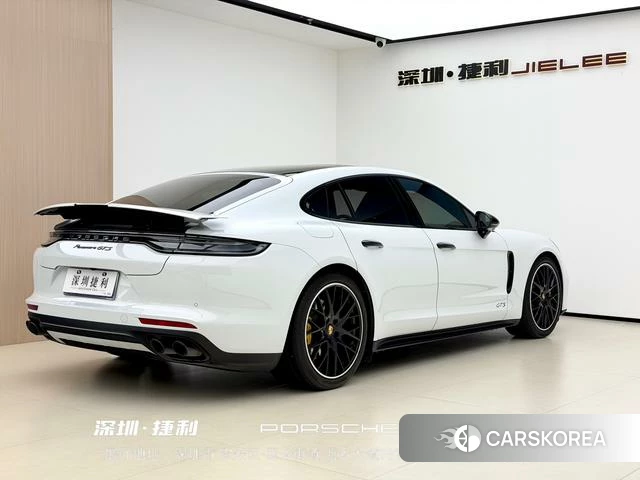 Porsche Panamera 2023 Белый из Китая, фото 3