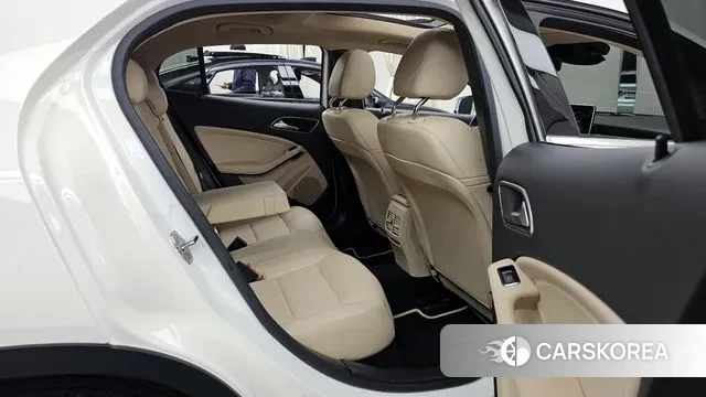 Mercedes-Benz GLA-Class X156 2018 Белый из Кореи, фото 3