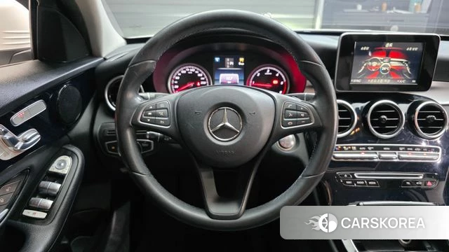 Mercedes-Benz C-Class W205 2018 Белый из Кореи, фото 3