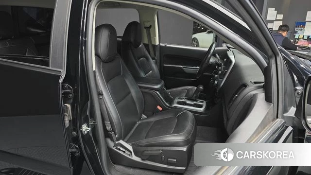 Chevrolet (GM Daewoo) Colorado 2020 Черный из Кореи, фото 3