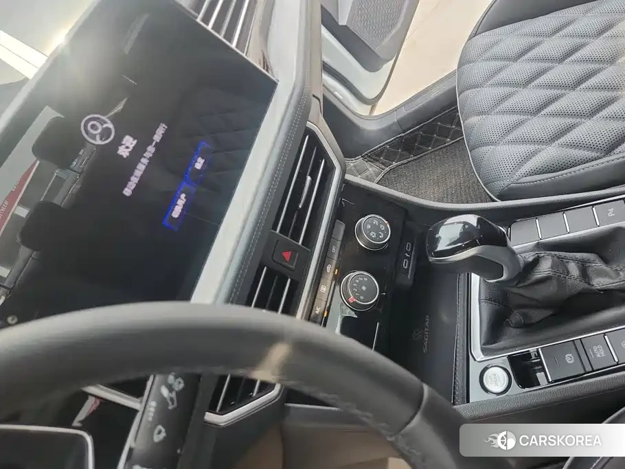 Volkswagen Sagitar 2023 Белый из Китая, фото 3