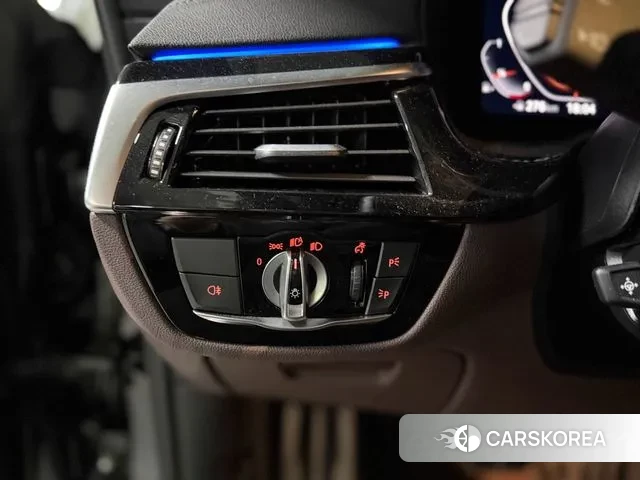 BMW 6 Series GT (G32) 2022 Серый из Кореи, фото 3