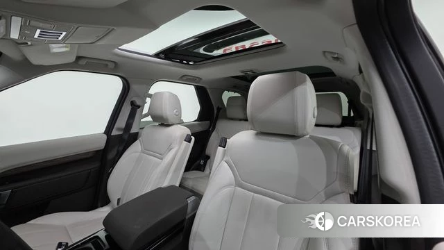 Land Rover Discovery 5 2020 Белый из Кореи, фото 3