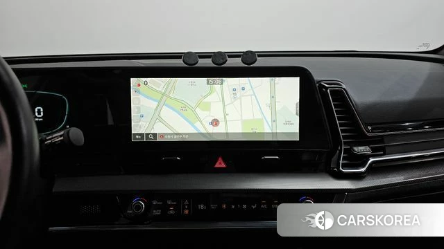 Kia Sportage 5th Generation Hybrid 2023 Белый из Кореи, фото 3