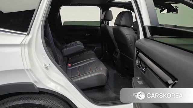 Honda CR-V 6th generation 2025 Белый из Кореи, фото 3