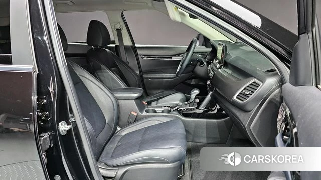 Kia Seltos 2020 Черный из Кореи, фото 3