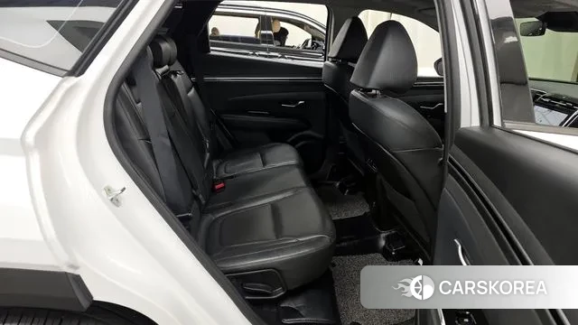 Hyundai Tucson (NX4) 2021 Белый из Кореи, фото 3