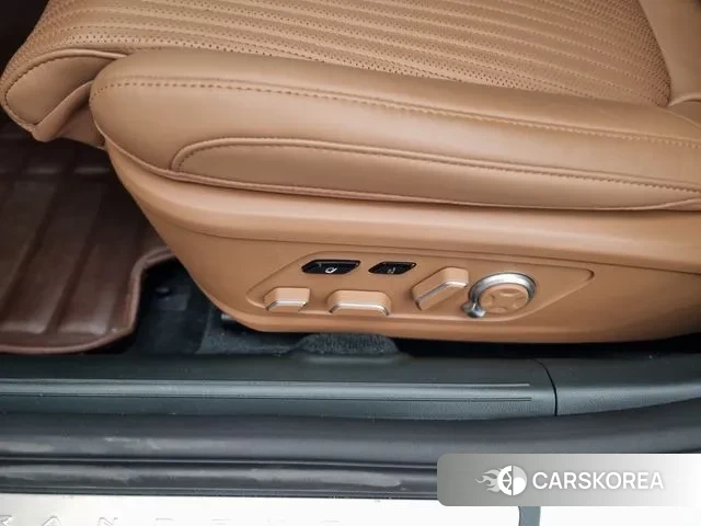 Hyundai Grandeur Hybrid (GN7) 2024 Белый из Кореи, фото 3