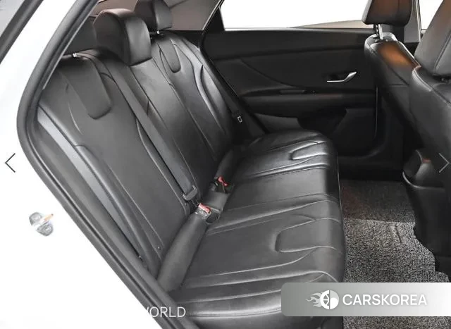 Hyundai Avante (CN7) 2022 Белый из Кореи, фото 3