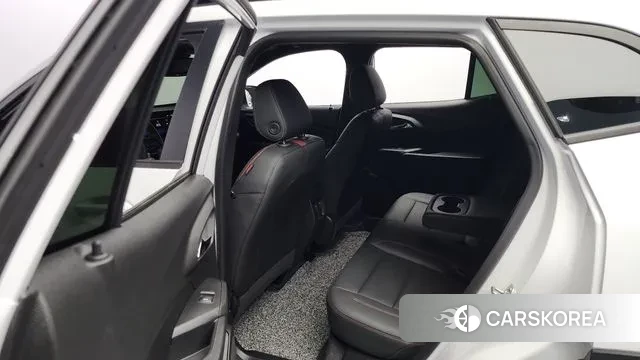 Chevrolet (GM Daewoo) Trax Crossover 2023 Белый из Кореи, фото 3