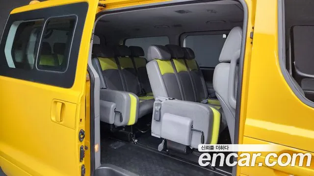 Hyundai The New Grand Starex 2019 Желтый из Кореи, фото 3