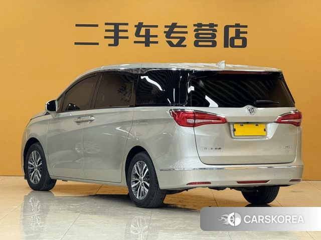 Buick GL8 2018 Другой из Китая, фото 3