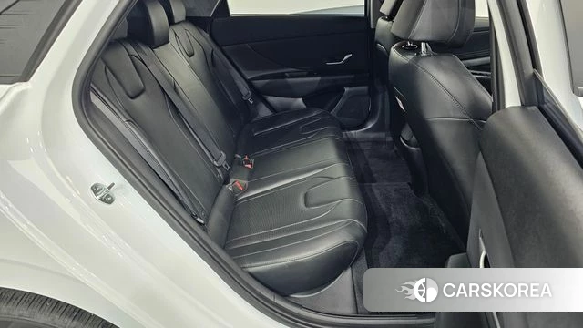 Hyundai Avante (CN7) 2021 Белый из Кореи, фото 3