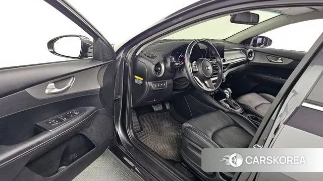Kia Come New K3 2018 Серый из Кореи, фото 3