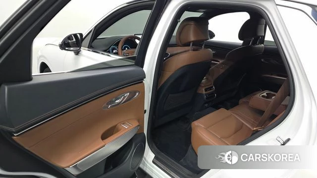 Genesis GV70 2022 Белый из Кореи, фото 3