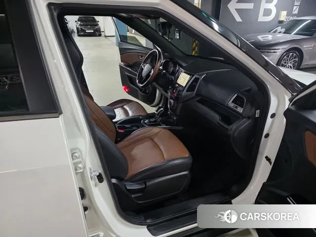 Ssangyong Tivoli Armor 2018 Белый из Кореи, фото 3