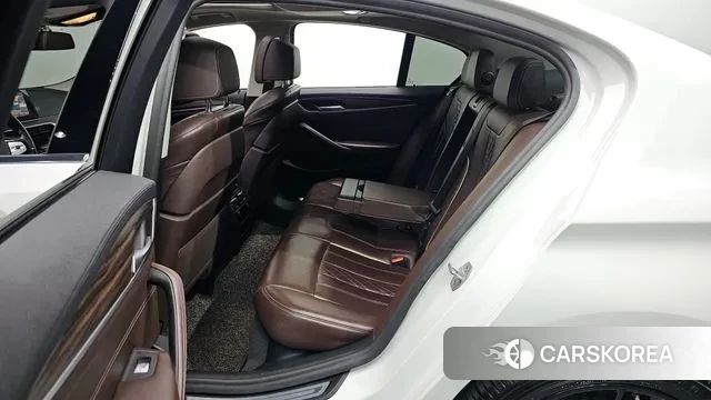 BMW 5 Series (G30) 2020 Белый из Кореи, фото 3