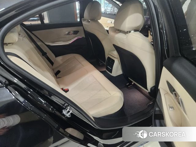 BMW 3 Series (G20) 2024 Черный из Кореи, фото 3