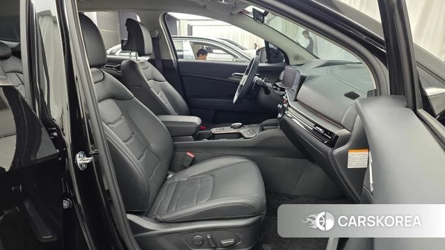 Kia The New Sportage 5th Generation Hybrid 2025 Черный из Кореи, фото 3