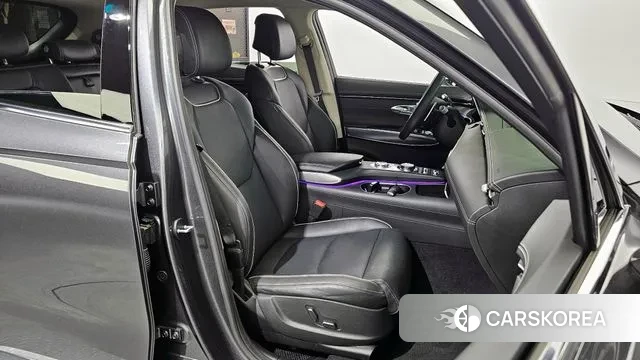 Genesis GV70 2023 Серый из Кореи, фото 3