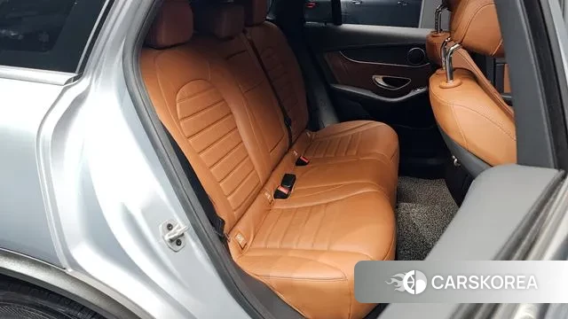 Mercedes-Benz GLC-Class X253 2022 Серебряный из Кореи, фото 3