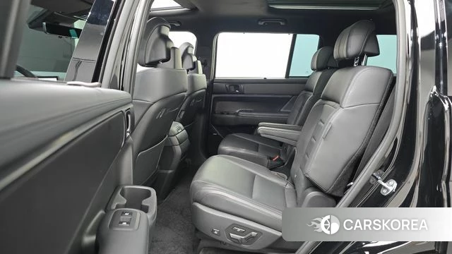 Hyundai Santa Fe (MX5) 2024 Черный из Кореи, фото 3