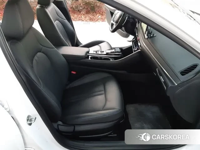 Hyundai Sonata (DN8) 2021 Белый из Кореи, фото 3