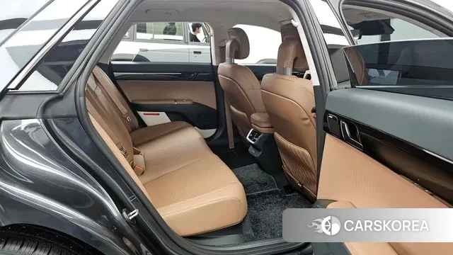 Hyundai Grandeur (GN7) 2023 Серый из Кореи, фото 3