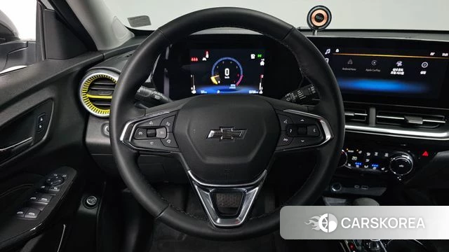 Chevrolet (GM Daewoo) Trax Crossover 2023 Белый из Кореи, фото 3