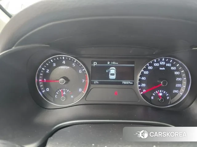 Kia The New K3 2nd generation 2023 Белый из Кореи, фото 3