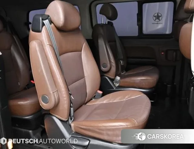 Hyundai The New Grand Starex 2020 Черный из Кореи, фото 3