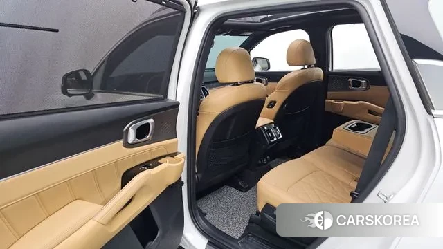 Kia Sorento 4th Generation 2023 Белый из Кореи, фото 3