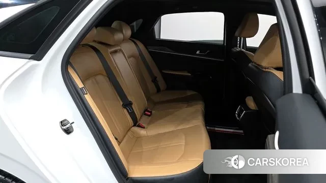 Kia K5 3rd generation 2021 Белый из Кореи, фото 3