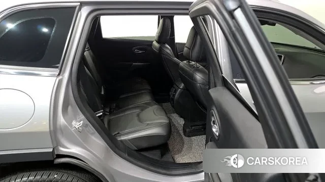 Jeep Cherokee (KL) 2020 Серебристо-серый из Кореи, фото 3